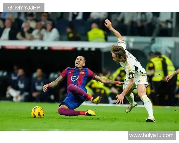 1516赛季欧冠经典对决巴萨与皇马的巅峰之战回顾与分析