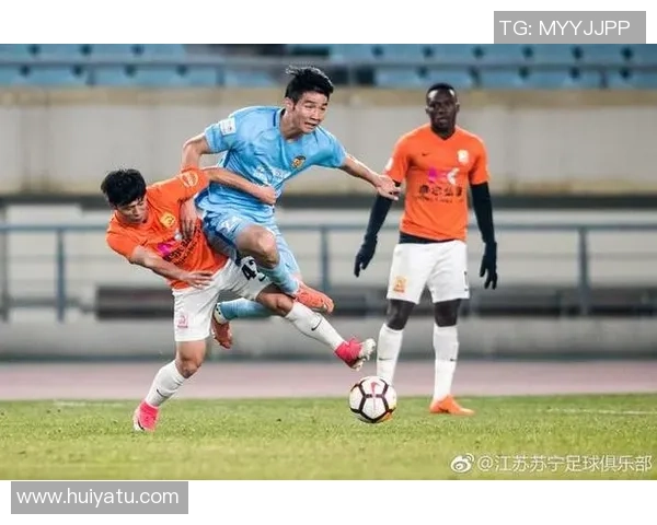 2019年武汉卓尔与江苏苏宁激战回顾展现中超联赛的精彩瞬间与球队风采